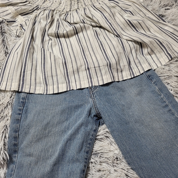 Arizona Off Shoulder Blouse - Picture 4 of 7